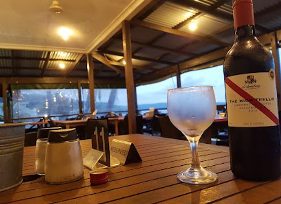 christmas-island/hugh-s-dale-waterfall/bar/the-golden-bosun