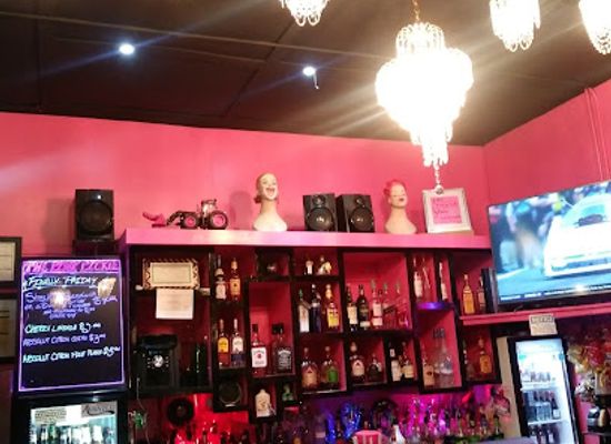 kansas/cross-timbers/bar/pink-pickle