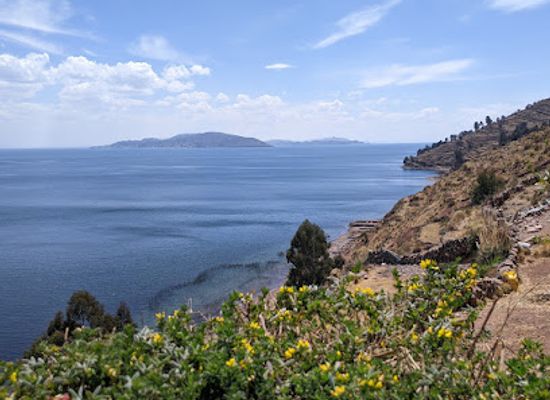 bolivia/lake-titicaca/bar/taquile