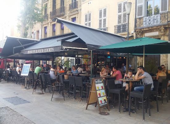 france/aix-en-provence/bar/the-four-courts