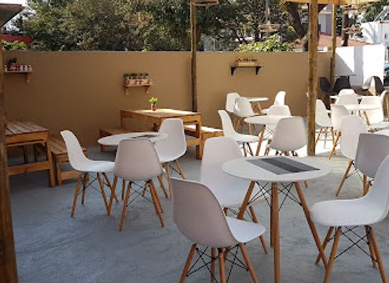 mozambique/maputo-city/bar/cafe-divino-bar-lounge