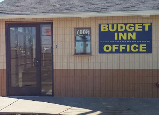 texas/panhandle/bar/budget-inn