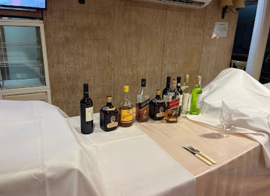 uruguay/termas-de-dayman/bar/restaurante-la-esmeralda