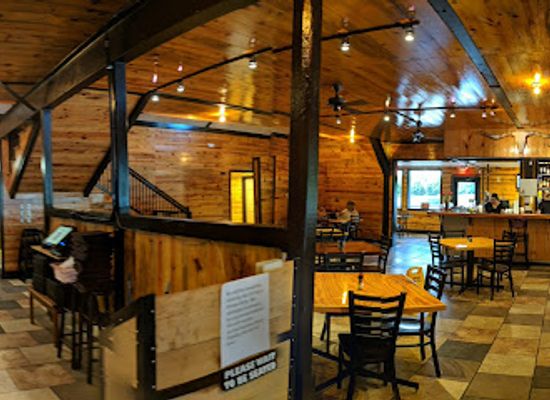arkansas/central-arkansas/bar/blue-springs-grill