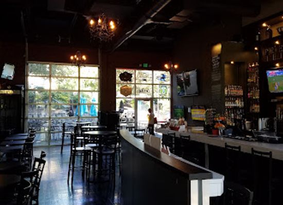 washington/spokane/south-perry-district/bar/press