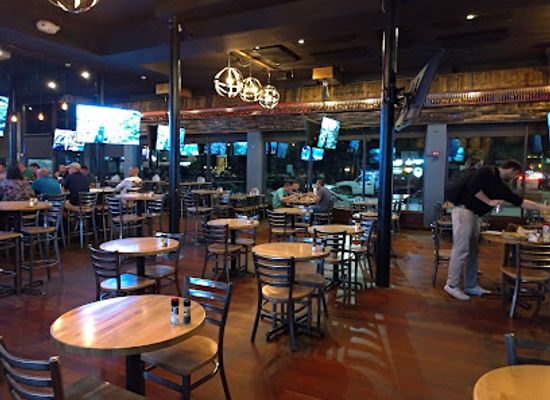new-hampshire/hillsborough-county/bar/thirsty-moose-taphouse-manchester