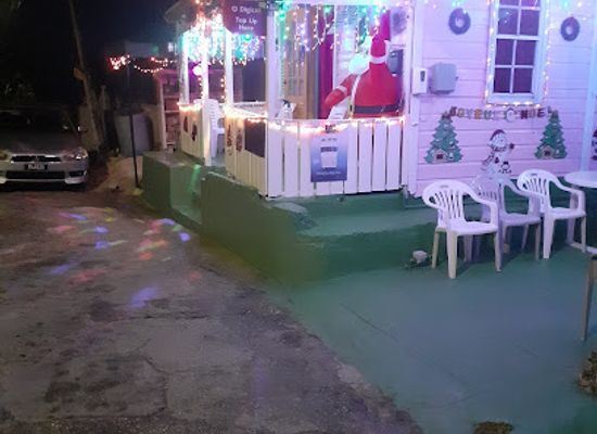 barbados/speightstown/bar/andrea-s-souse-bar-n-grill
