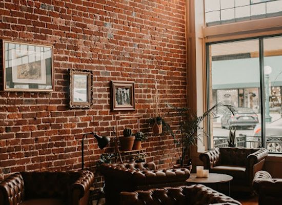 california/lodi/bar/pop-the-bubbly