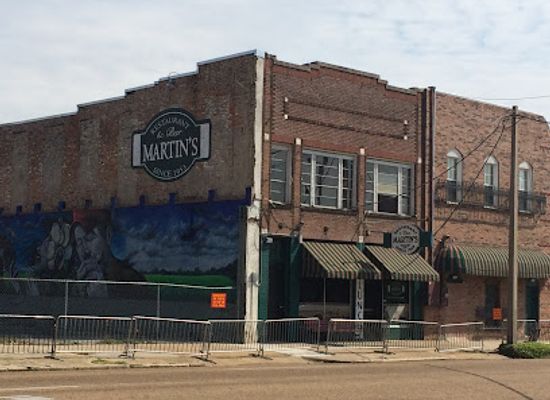 mississippi/jackson/downtown-jackson/bar/martin-s-downtown