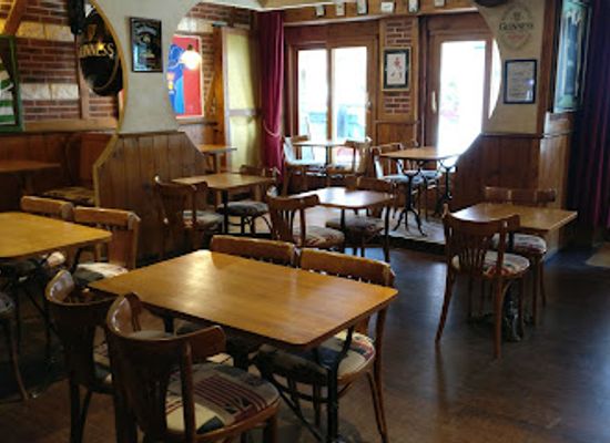 france/picardy/bar/le-charleston