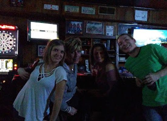 nebraska/fremont/bar/dugout-bar