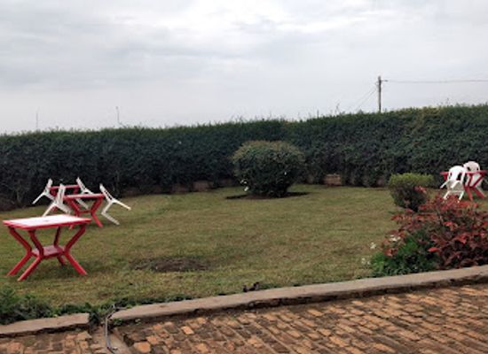 rwanda/butare/bar/come-again-chez-jacky