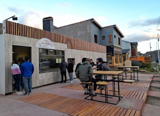 argentina/el-chalten/bar/bandidos-patagonicos