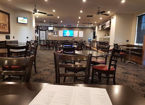 australia/barossa-valley/bar/willaston-hotel