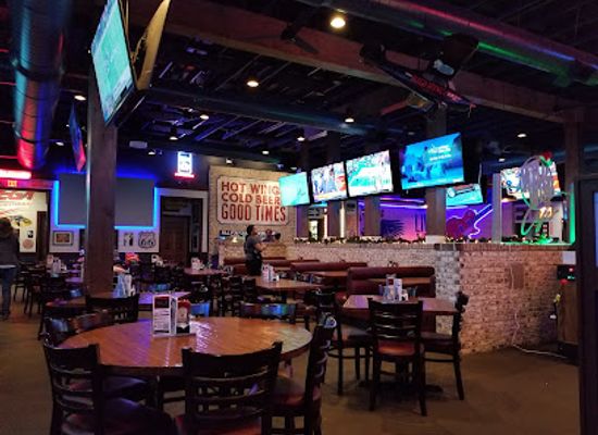 alabama/opelika/bar/wild-wing-cafe