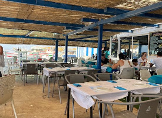 spain/cabo-de-gata/bar/chiringuito-restaurante-chiri-bus