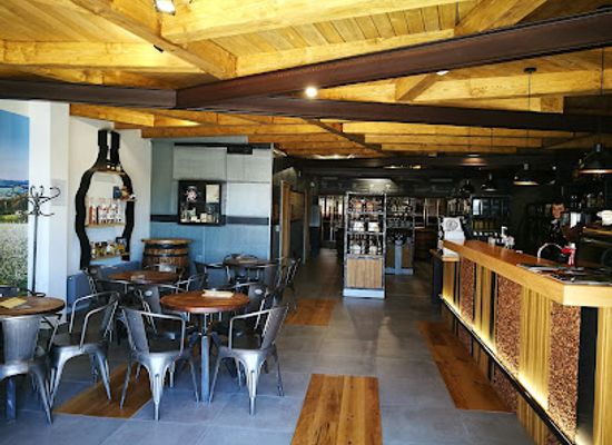 slovakia/tatranska-lomnica/bar/rudolf-jelinek-designova-predajna-a-bar