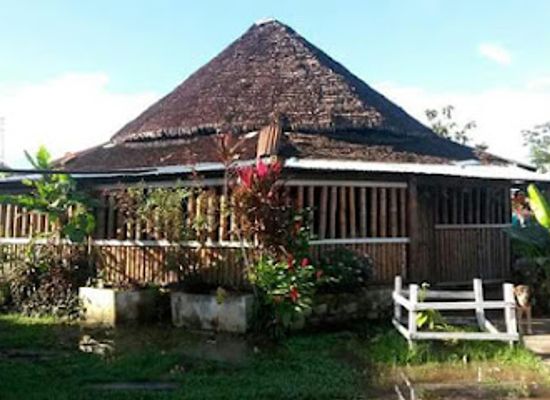 bolivia/madidi-national-park/bar/karaoke-sayubu