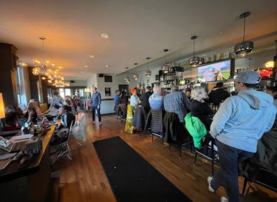 alaska/arctic-alaska/bar/the-duck-inn