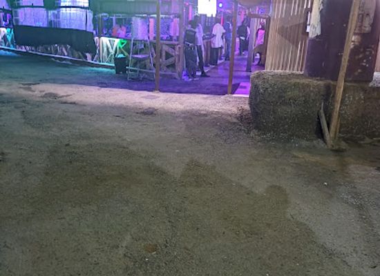 kenya/kisumu/kondele/bar/dondez-club