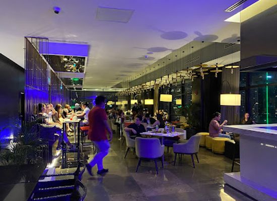 philippines/national-capital-region-ncr/bar/straight-up-bar-at-seda-bgc