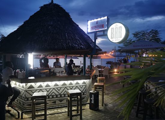 tanzania/dar-es-salaam/masaki/bar/bar-in-dar