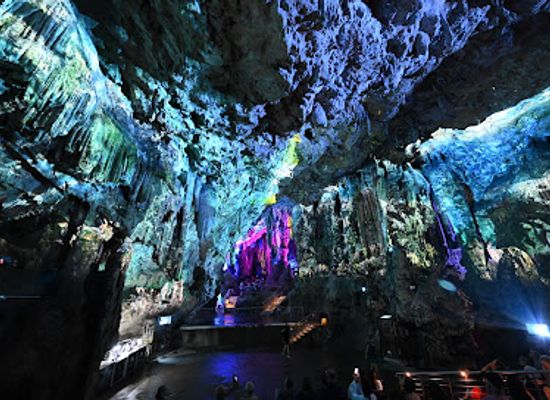 gibraltar/st-michael-s-cave/bar/lower-st-michael-s-cave