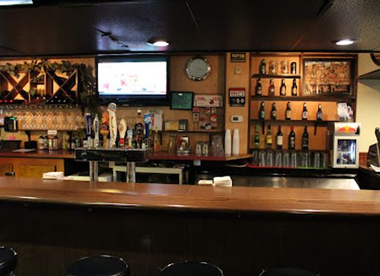 michigan/mount-pleasant/bar/freddie-s-tavern