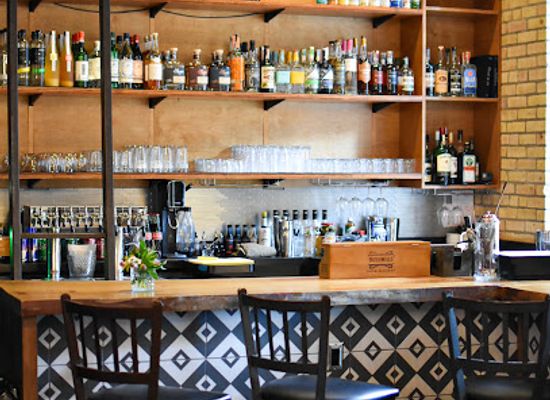 minnesota/lake-superior-s-north-shore/bar/the-bridge-cocktail-room