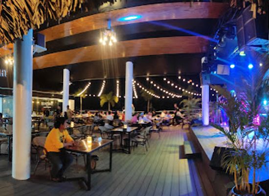 myanmar-burma/kachin-state/bar/skylight-bar-cafe