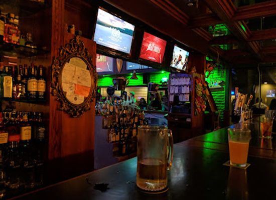 california/huntington-beach/bar/marlin-bar-grill