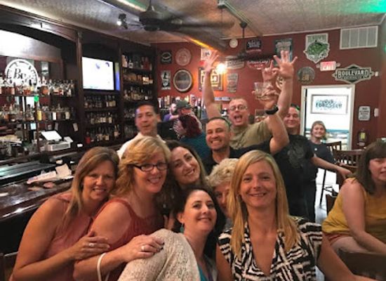 kentucky/elizabethtown/bar/bourbon-barrel-tavern