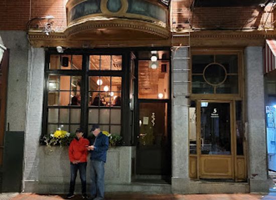 massachusetts/boston/north-end/bar/farmacia