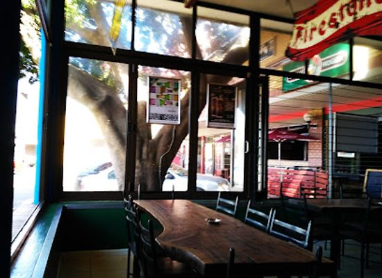 south-africa/pretoria/brooklyn/bar/the-jolly-roger-hatfield