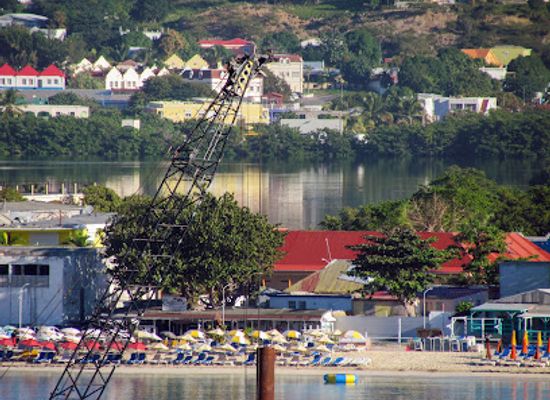sint-maarten/great-bay-beach/bar/castaway-beach-bar-and-restaurant