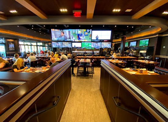 massachusetts/north-shore/bar/tony-c-s-sports-bar-grill-peabody