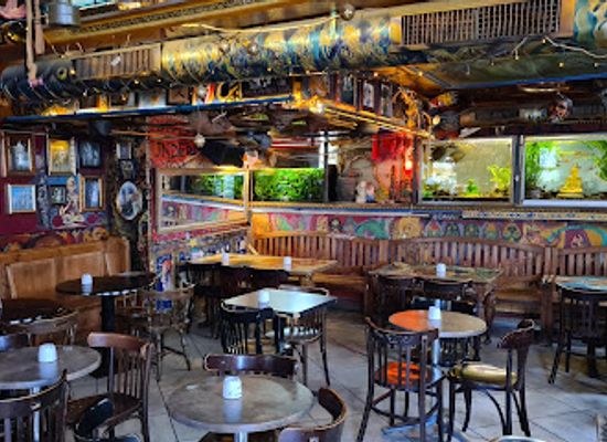denmark/east-jutland/bar/cafe-under-masken