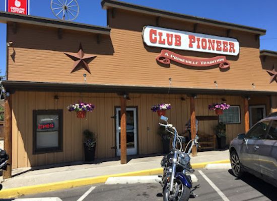 oregon/high-desert/bar/club-pioneer