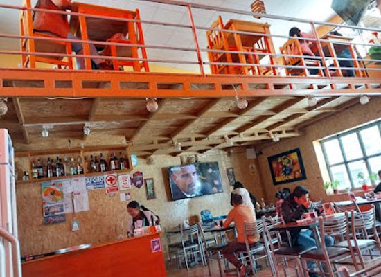 peru/huaraz-region/bar/divina-costumbre-resto-bar