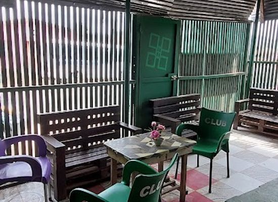 ghana/nzema/bar/winnie-s-pub
