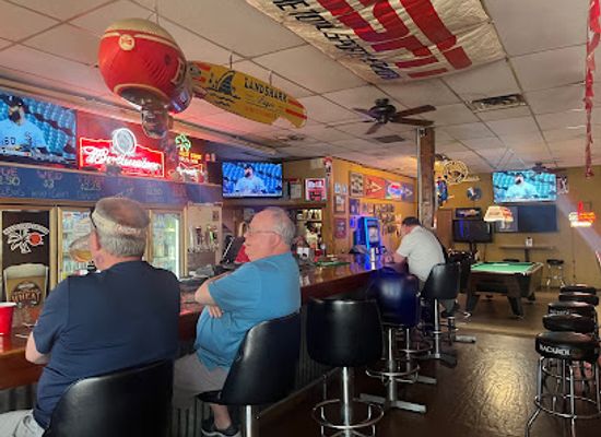 kansas/western-kansas/bar/west-coast-saloon