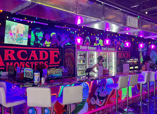 florida/sarasota/lido-key/bar/arcade-monsters-lido-beach