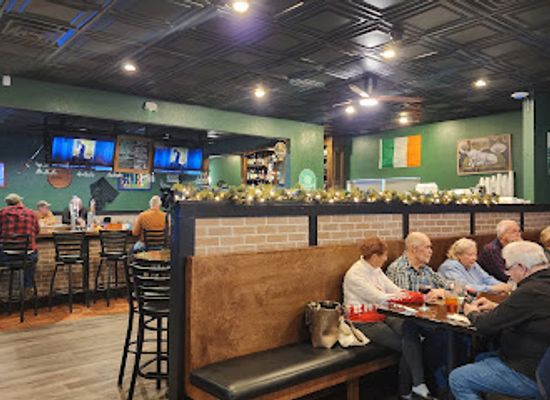 missouri/ha-ha-tonka-state-park/bar/the-highlander-public-house