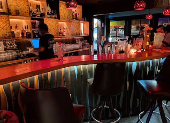 california/palm-springs/bar/the-tonga-hut-restaurant-and-tiki-bar