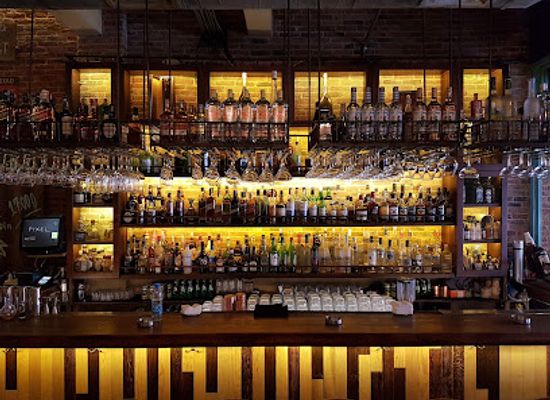 lebanon/beirut/bar/lock-stock
