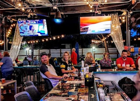 florida/tampa/seminole-heights/bar/the-rollin-mullet