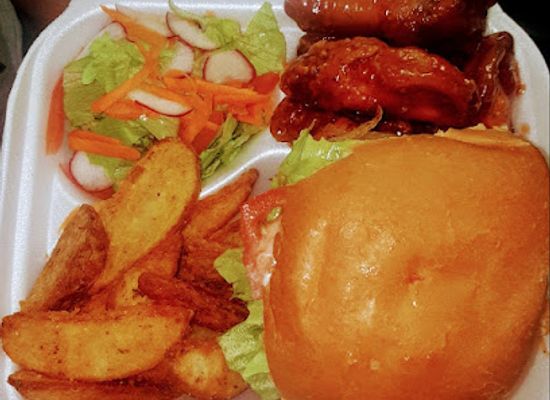 saint-kitts-and-nevis/gingerland/bar/gabriella-s-sports-bar