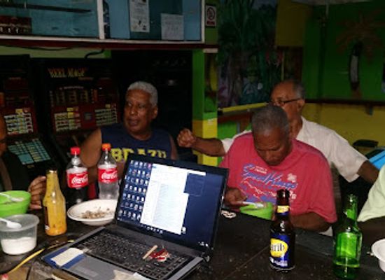 grenada/gouyave/bar/mansa-s-bar