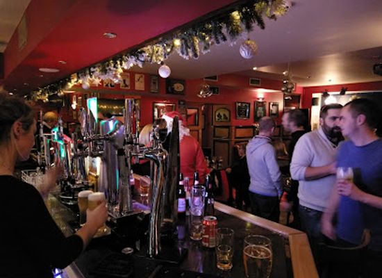 ireland/county-wexford/bar/molloys-bar-fethard-on-sea-wexford