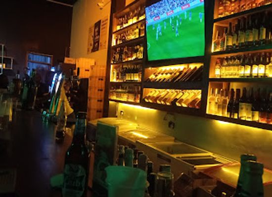 uganda/mbarara/bar/luxor-bar-and-grill